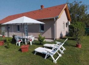 Отель Apartment in Balatonbereny/Balaton 18124  Балатонберень